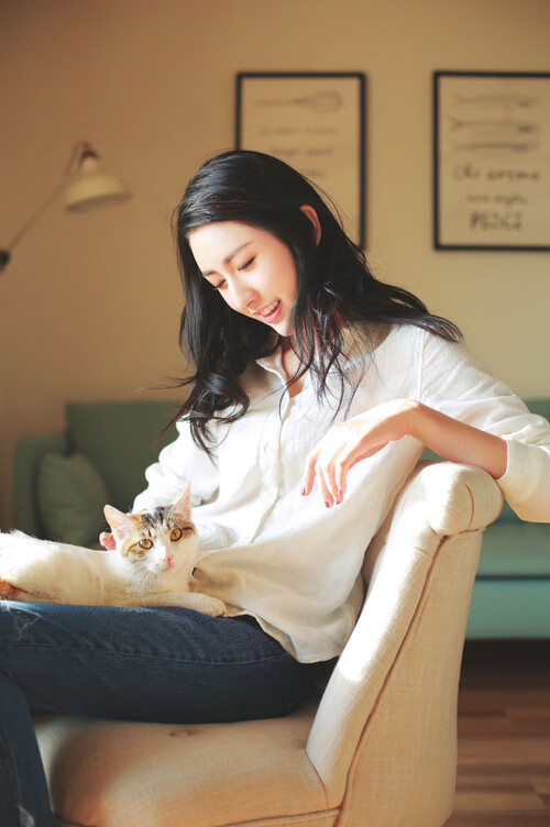 开云官网APP下载-萨默·麦金托什泳池内外双重突破，麦金托什的画